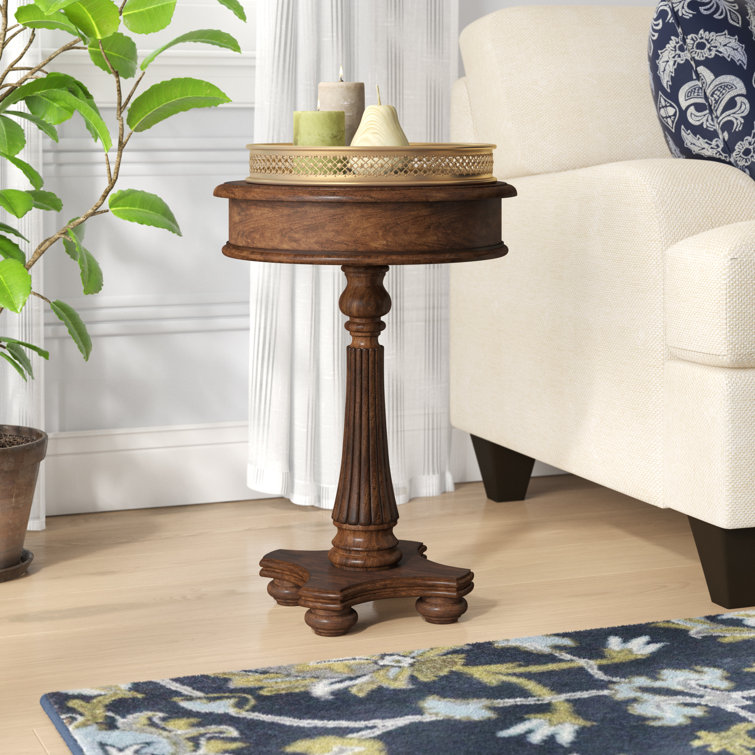 Hooker Furniture Leesburg 25.5'' Tall Pedestal End Table & Reviews